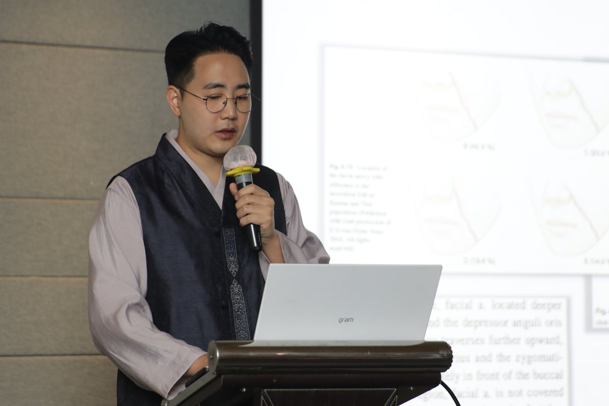 천안 팔자필러 — 팔자가 깊어 보이는 이유와 필러를 어디까지 넣을지 정하는 기준